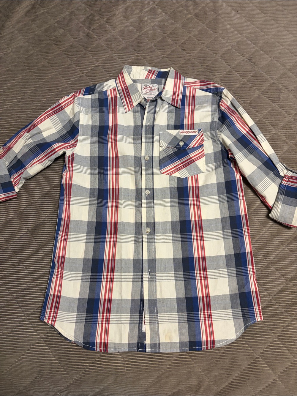 Lucky Brand Boys  Plaid Button-Down Shirt in White & Blue with Red Accents Sz M